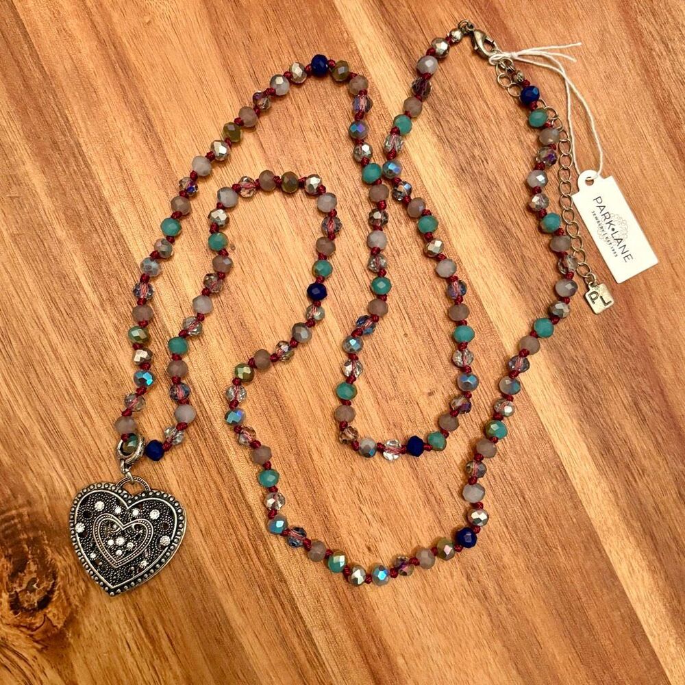 Park Lane | Amulet Necklace |